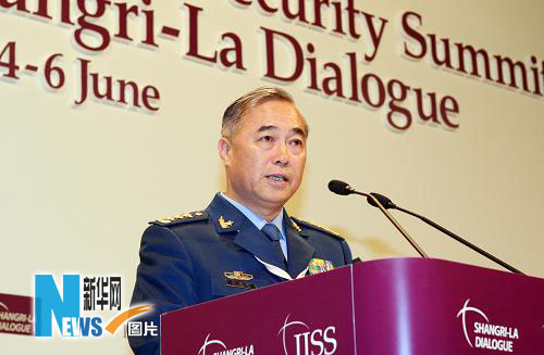6月5日，中國人民解放軍副總參謀長馬曉天在新加坡舉行的第9屆亞洲安全大會上講話。
